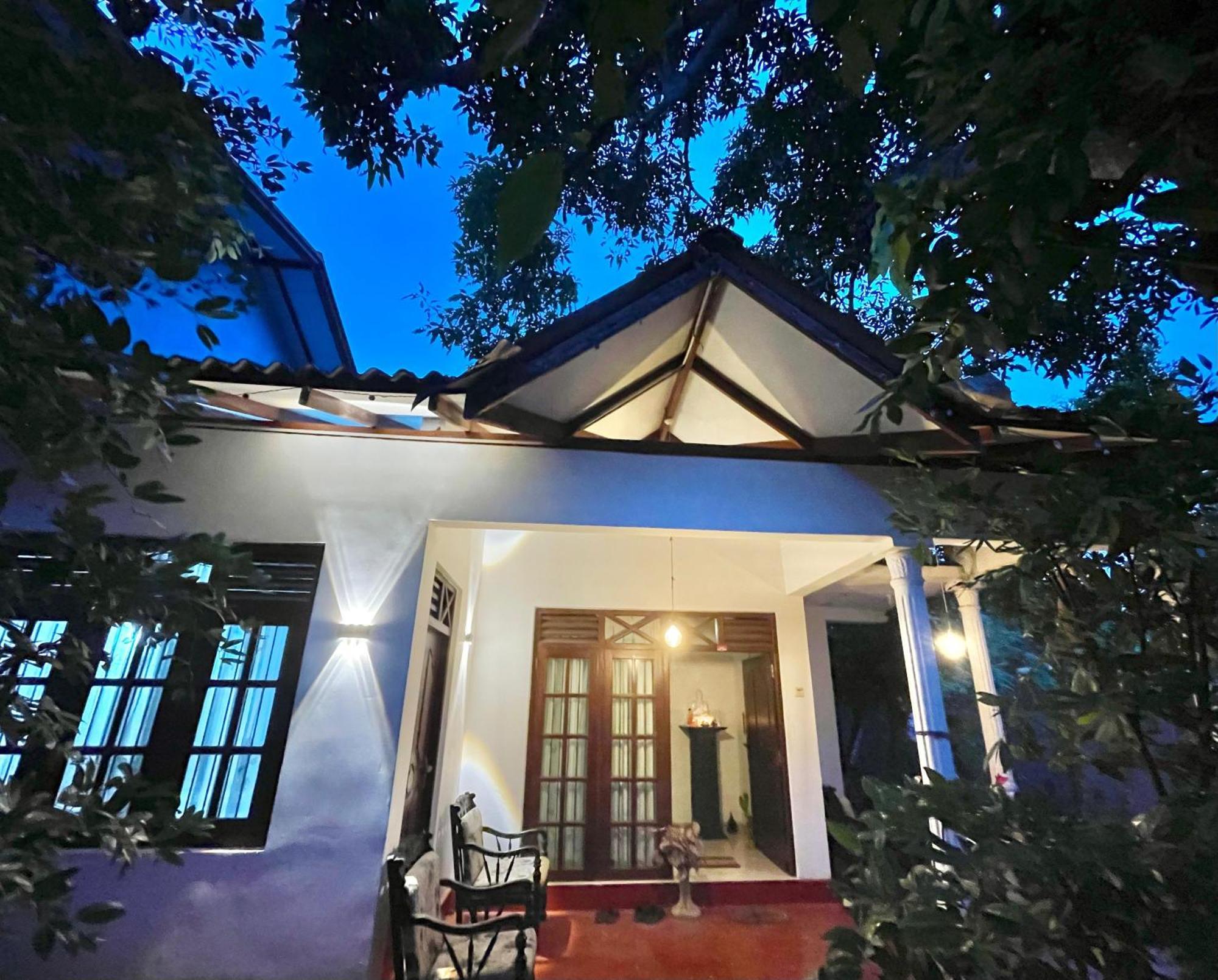 Weligama Villa South ภายนอก รูปภาพ